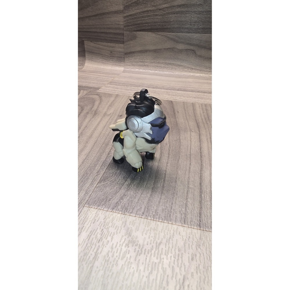 Funko Pop! Vinyl Super 6" Overwatch - Winston #97.  Blizzard 2016.